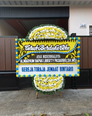 Papan Bunga Duka di Kuly Lanny