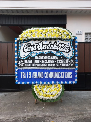 Papan Bunga Duka di Kuly Lanny